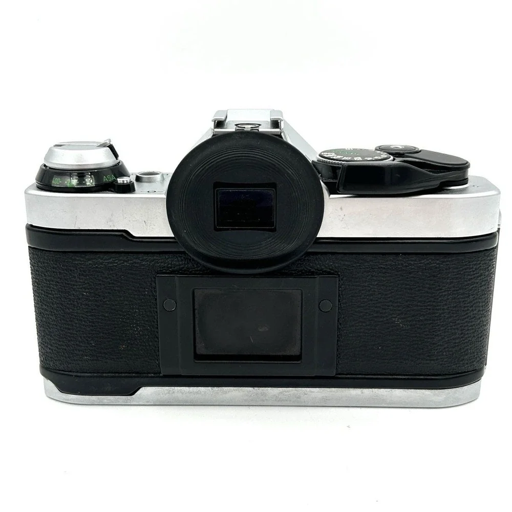VTG Canon AE-1 Program 35mm SLR Film Camera MC Cosmicar 28mm f/2.8 Lens Untested
